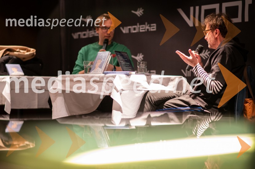  David Zupančič, specializant infektologije, pisatelj in spletni vplivnež;  Marko Crnkovič, kolumnist, urednik portala Fokus PokusSrečanje z Davidom Zupančičem, avtorjem knjige Življenje v sivi coni