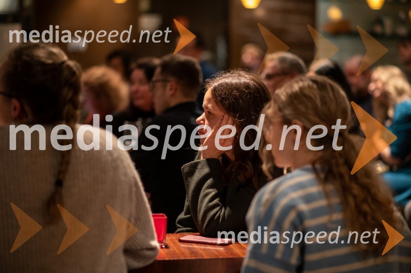 Srečanje z Davidom Zupančičem, avtorjem knjige Življenje v sivi coni