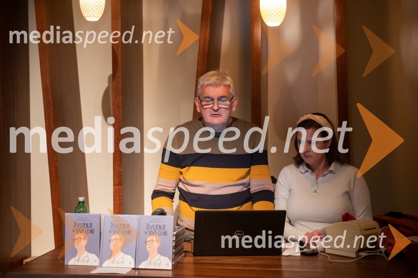 Srečanje z Davidom Zupančičem, avtorjem knjige Življenje v sivi coni