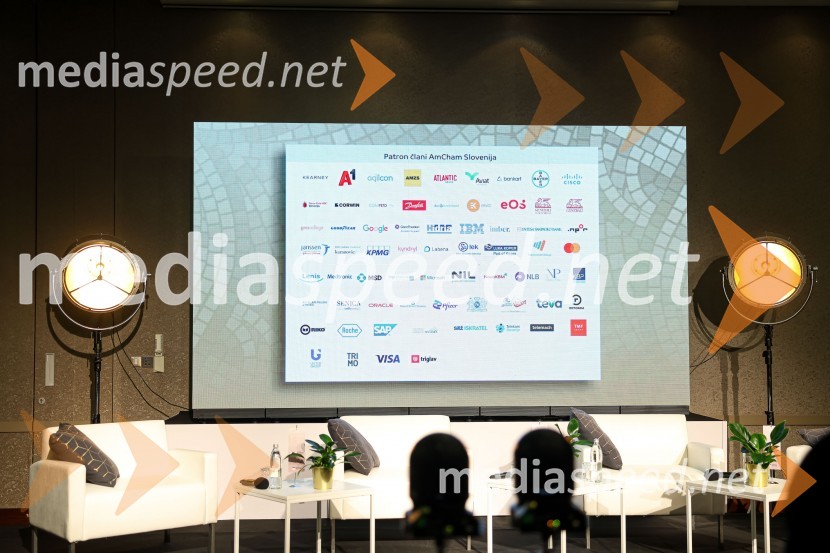 AmCham poslovni zajtrk “Kaj leto 2023 prinaša slovenskemu gospodarstvu?”