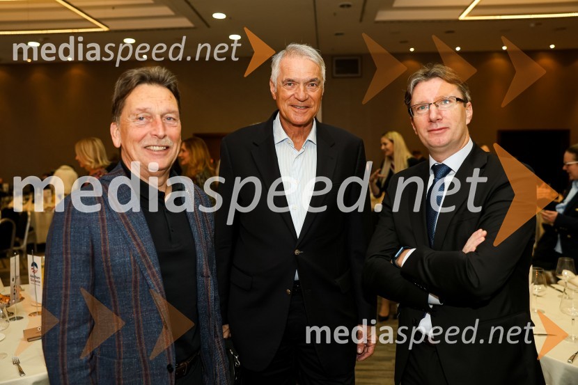  ... ;  Slobodan Sibinčič , generalni sekretar Evropskega združenja poslovnih medijev, predsednik sveta Managerskih koncertov, Švedski generalni častni konzul;  Beno Ceglar, GM, Conscia SloveniaAmCham poslovni zajtrk “Kaj leto 2023 prinaša slovenskemu gospodarstvu?”