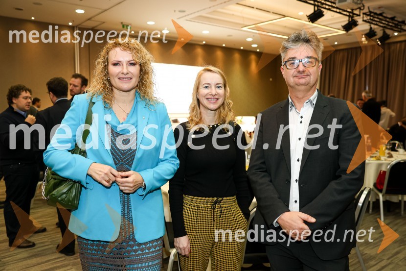  Nina Tomažin Bolcar, direktorica agencije ProPiar;  Tina Kač Novak;  Goran  Novkovič, izvršni direktor SBC Kluba slovenskih podjetnikovAmCham poslovni zajtrk “Kaj leto 2023 prinaša slovenskemu gospodarstvu?”