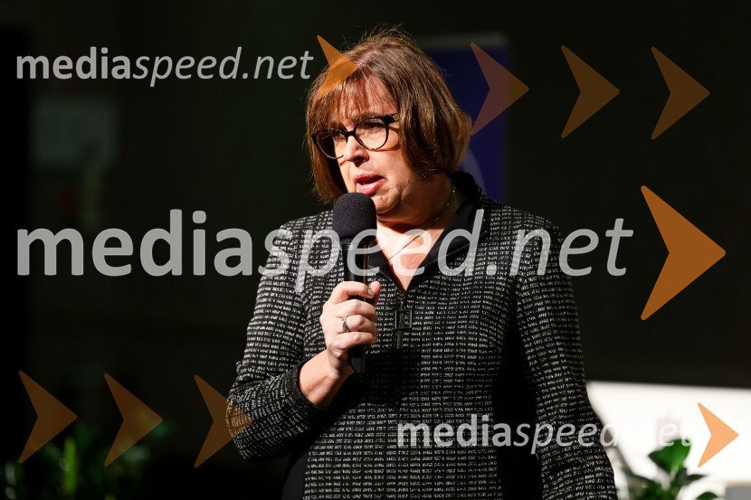  Nevenka Kržan, članica uprave, Luka KoperAmCham poslovni zajtrk “Kaj leto 2023 prinaša slovenskemu gospodarstvu?”