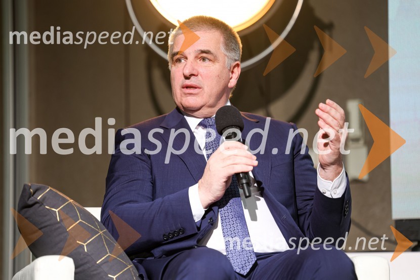  Marko Lotrič, Lotrič d.o.o. AmCham poslovni zajtrk “Kaj leto 2023 prinaša slovenskemu gospodarstvu?”