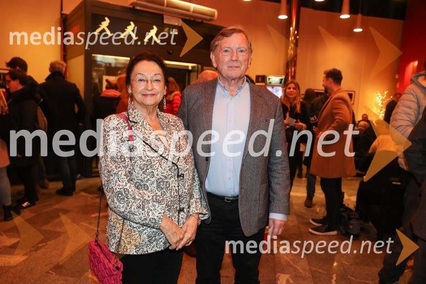  Saša Lajovic;  Uroš  Lajovic, dirigent Orkestra Slovenske filharmonijeNikoli ni prepozno, monokomedija z Mojco Fatur