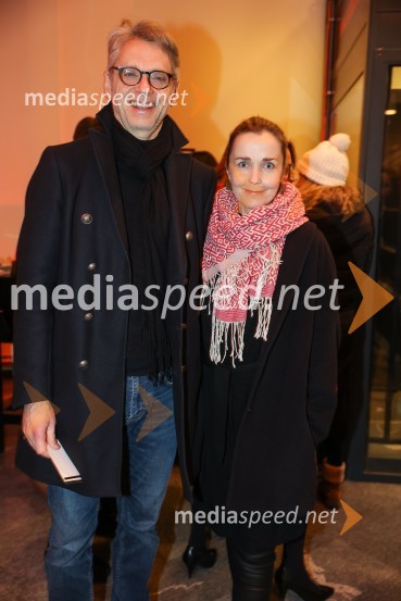  Primož Ekart, igralec, režiser;  Maja Kunšič, igralkaNikoli ni prepozno, monokomedija z Mojco Fatur