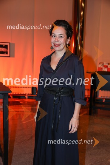  Ana Kajzer, poslovno vodenje in izvršna produkcija, SiTi Teater BTCNikoli ni prepozno, monokomedija z Mojco Fatur