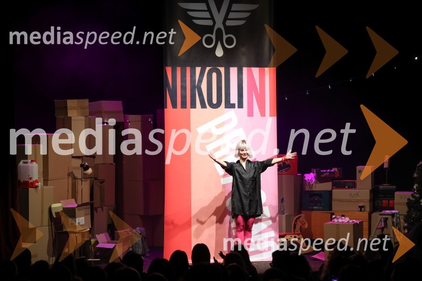  Mojca Fatur, igralkaNikoli ni prepozno, monokomedija z Mojco Fatur