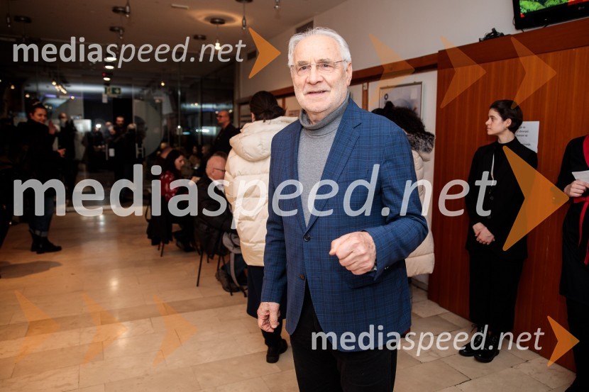  Ivo Vajgl, nekdanji minister za zunanje zadeve Obračun, avtorska predstava Violete Tomič, premiera