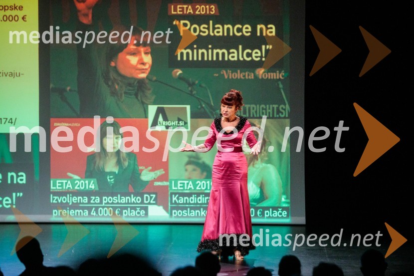  Violeta Tomić, igralka, bivša poslanka DZObračun, avtorska predstava Violete Tomič, premiera