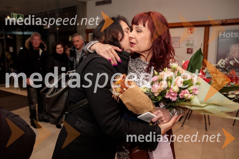  ... ;  Violeta Tomić, igralka, bivša poslanka DZObračun, avtorska predstava Violete Tomič, premiera