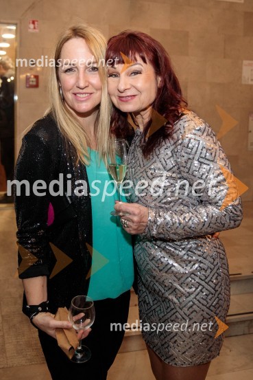  Eva  Hren, pevka;  Violeta Tomić, igralka, bivša poslanka DZObračun, avtorska predstava Violete Tomič, premiera