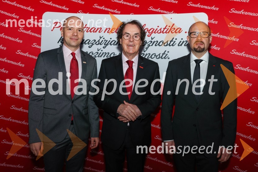  Matej Blažič, direktor, Saubermacher Outsourcing;  Hans Roth, lastnik skupine Saubermacher;  Gregor Majcen, direktor, Henkel MariborOdprtje Saubermacher Outsourcing logističnega centra v Hočah