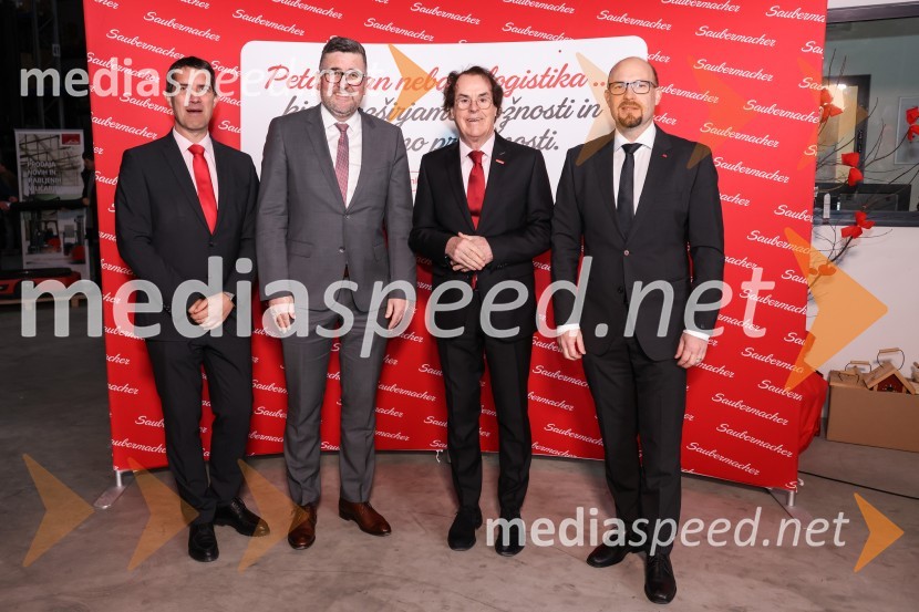  Ralf Mittermayr, Saubermacher Dienstleistungs AG;  Christof  Vollstedt, vodja Henklove proizvodnje v Evropi;  Hans Roth, lastnik skupine Saubermacher;  Gregor Majcen, direktor, Henkel MariborOdprtje Saubermacher Outsourcing logističnega centra v Hočah