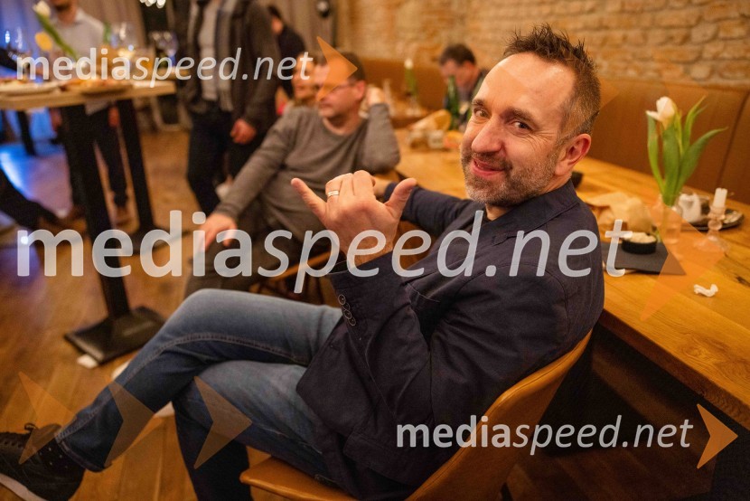  Borut  Cvetko, kreativni direktor, Mediaspeed d.o.o.21 let naše medijske agencije Mediaspeed