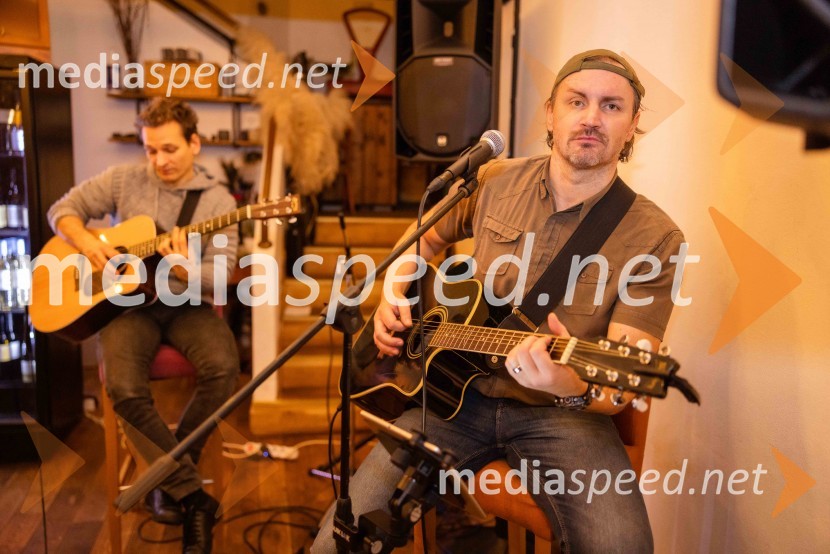  Miha   Plantarič, glasbenik;  Vlado  Pilja, pevec21 let naše medijske agencije Mediaspeed