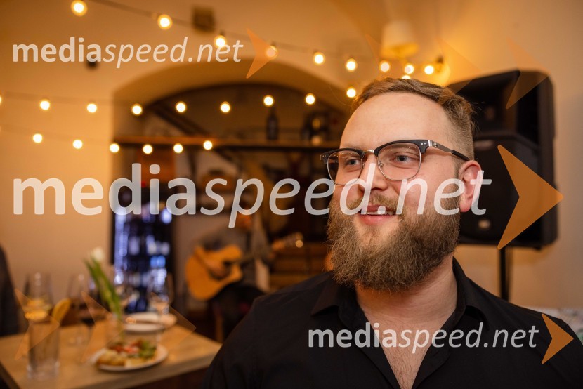  Anže Krže, fotograf21 let naše medijske agencije Mediaspeed