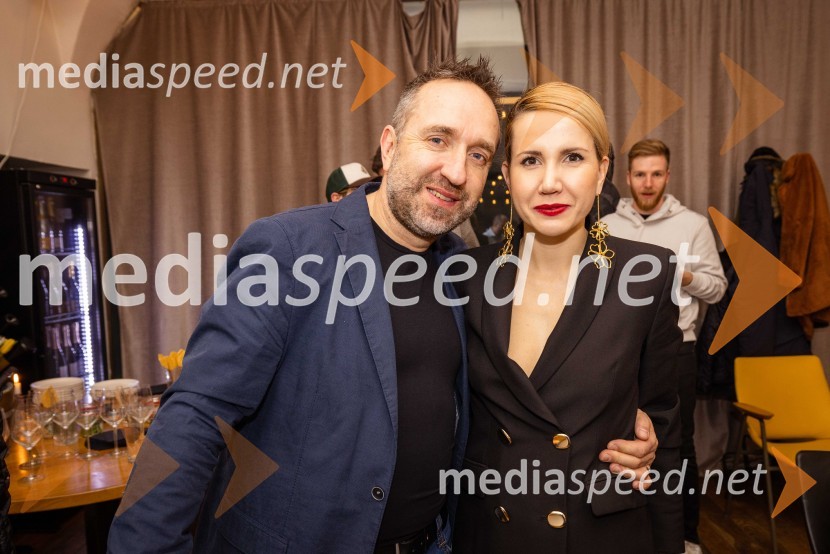  Borut  Cvetko, kreativni direktor, Mediaspeed d.o.o.;  Natalija Cvetko, Mediaspeed d.o.o.21 let naše medijske agencije Mediaspeed
