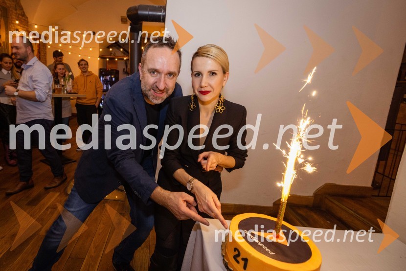  Borut  Cvetko, kreativni direktor, Mediaspeed d.o.o.;  Natalija Cvetko, Mediaspeed d.o.o.21 let naše medijske agencije Mediaspeed