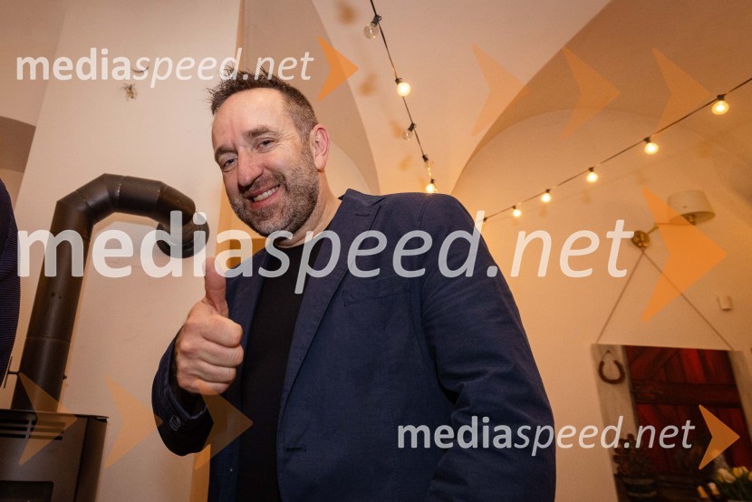  Borut  Cvetko, kreativni direktor, Mediaspeed d.o.o.21 let naše medijske agencije Mediaspeed