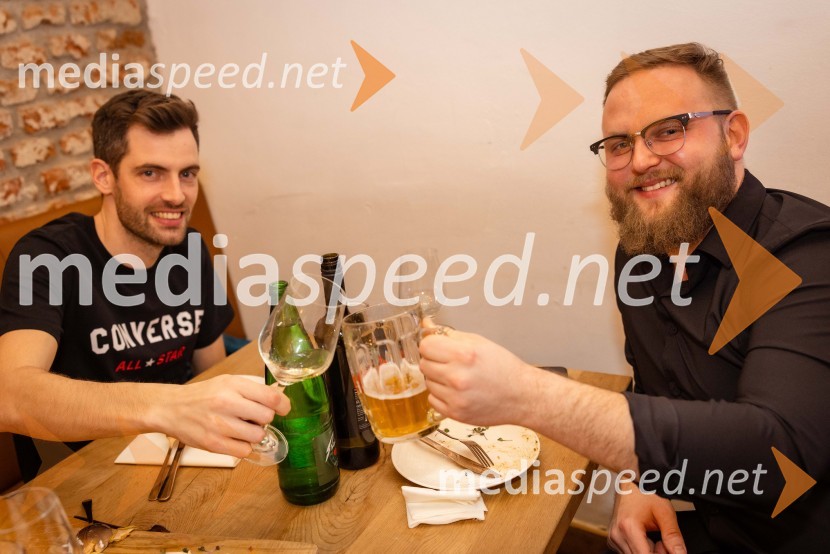  Nejc Fon, fotograf;  Anže Krže, fotograf21 let naše medijske agencije Mediaspeed