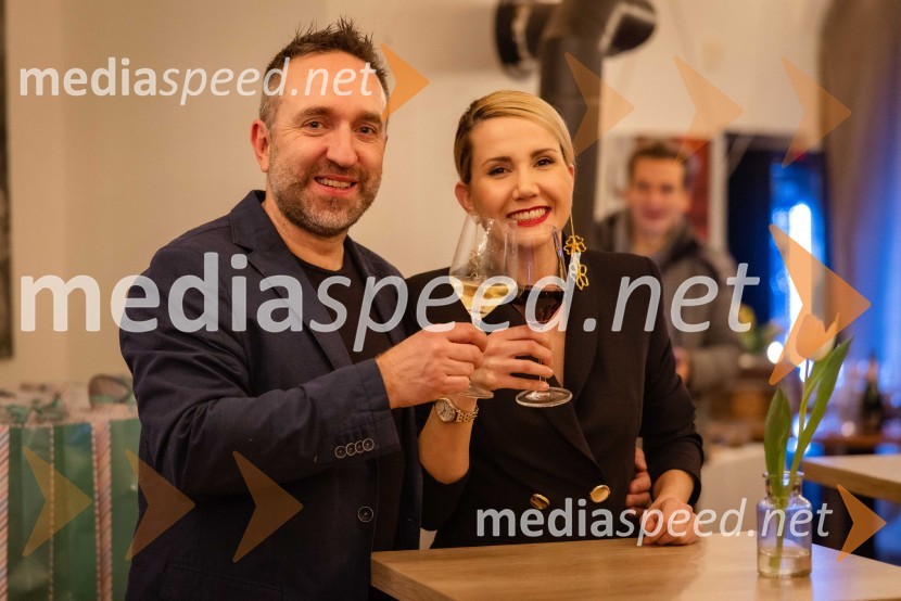  Borut  Cvetko, kreativni direktor, Mediaspeed d.o.o.;  Natalija Cvetko, Mediaspeed d.o.o.21 let naše medijske agencije Mediaspeed