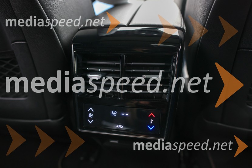 Tina Maze predstavila novi DS 7 CROSSBACK