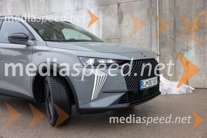 Tina Maze predstavila novi DS 7 CROSSBACK