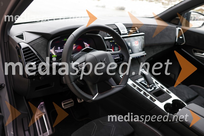 Tina Maze predstavila novi DS 7 CROSSBACK