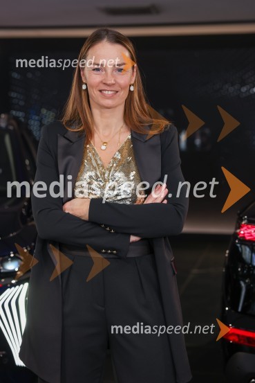  Tina Maze, bivša slovenska alpska smučarka in športna komentatorka, EurosportTina Maze predstavila novi DS 7 CROSSBACK