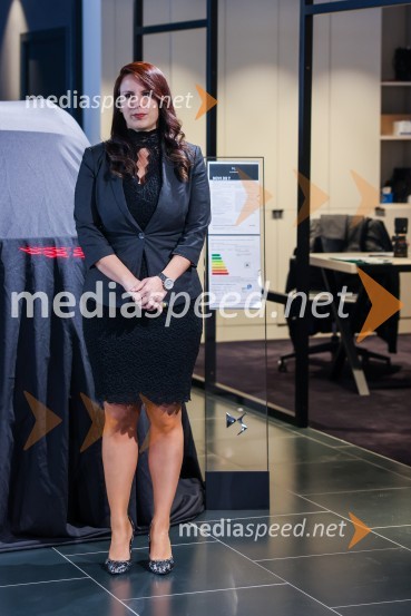  Daniela Dujmović, marketing, PR in produkt managerka, DS Automobiles SlovenijaTina Maze predstavila novi DS 7 CROSSBACK