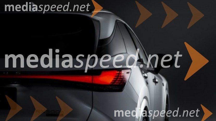 Povsem novi športni terenec Lexus RX izžareva filozofijo oblikovalskega jezika next chapter