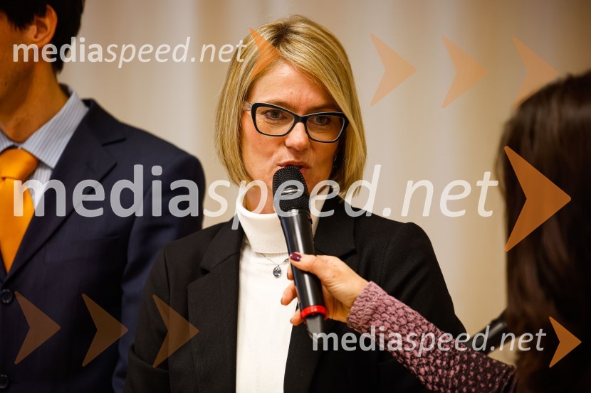  Mateja Rupnik, tehnologinja za razvoj in kakovost, Mercator IPRazglašena so najbolj inovativna živila leta 2023