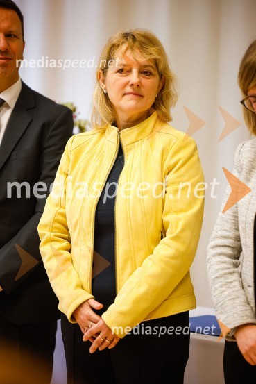  Marjeta Recek, vodja, Sektor za varovanje zdravjaRazglašena so najbolj inovativna živila leta 2023