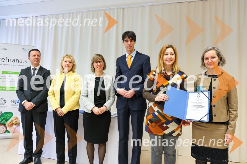  Martin Gosenca, vodja sektorja za hrano, Direktorat za hrano in ribištvo;  Marjeta Recek, vodja, Sektor za varovanje zdravja; doc. dr. Anita Kušar, raziskovalka, pomočnica vodje raziskovalne skupine, Inštitut za nutricionistiko; prof. dr. Igor Pravst, vodja raziskovalne skupine, Inštitut za nutricionistiko;  Barbara Meža, Barbio's d.o.o.;  Iva Verbnik, Barbio's d.o.o.Razglašena so najbolj inovativna živila leta 2023