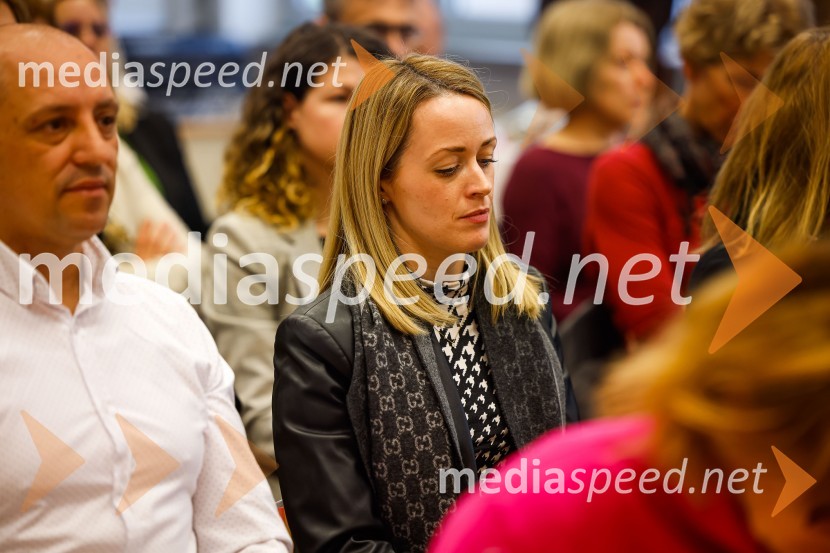  Jerneja Kalan, vodja blagovnih znamk senior, Ljubljanske mlekarne d.o.oRazglašena so najbolj inovativna živila leta 2023