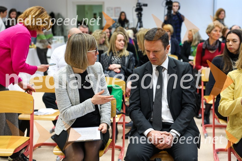 doc. dr. Anita Kušar, raziskovalka, pomočnica vodje raziskovalne skupine, Inštitut za nutricionistiko;  Martin Gosenca, vodja sektorja za hrano, Direktorat za hrano in ribištvoRazglašena so najbolj inovativna živila leta 2023