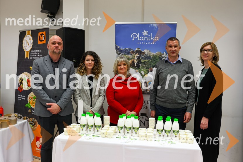  ... ;  ... ;  ... ;  Miran Božič, direktor, Mlekarna Planika;  ... Razglašena so najbolj inovativna živila leta 2023