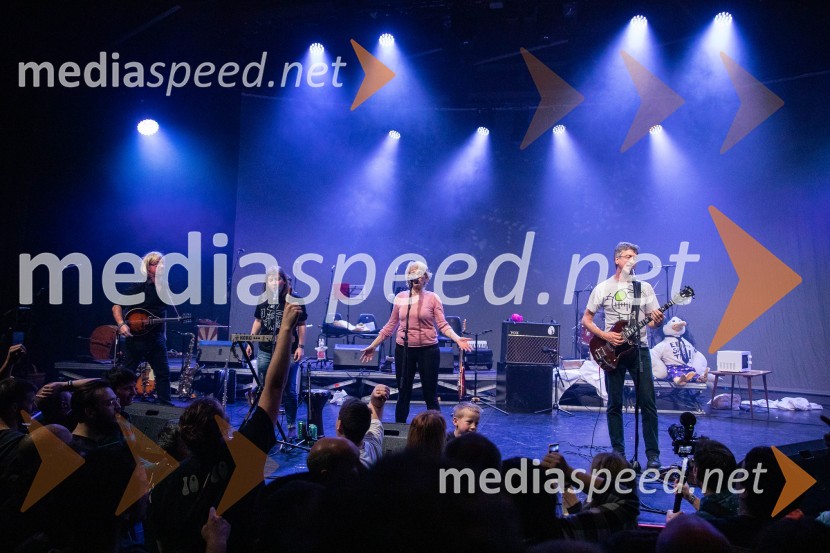  Iztok Cergol, glasbenik;  Anuša Podgornik, Zmelkoow;  Eva Brajkovič, Zmelokoow;  Goga Gorazd Sedmak, ZmelkoowZmelkoow, veliki poslovilni koncert