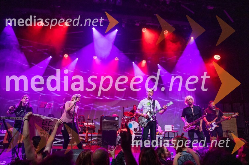  Anuša Podgornik, Zmelkoow;  Eva Brajkovič, Zmelokoow;  Goga Gorazd Sedmak, Zmelkoow;  Iztok Cergol, glasbenik;  Žare  Pavletič, ZmelkoowZmelkoow, veliki poslovilni koncert