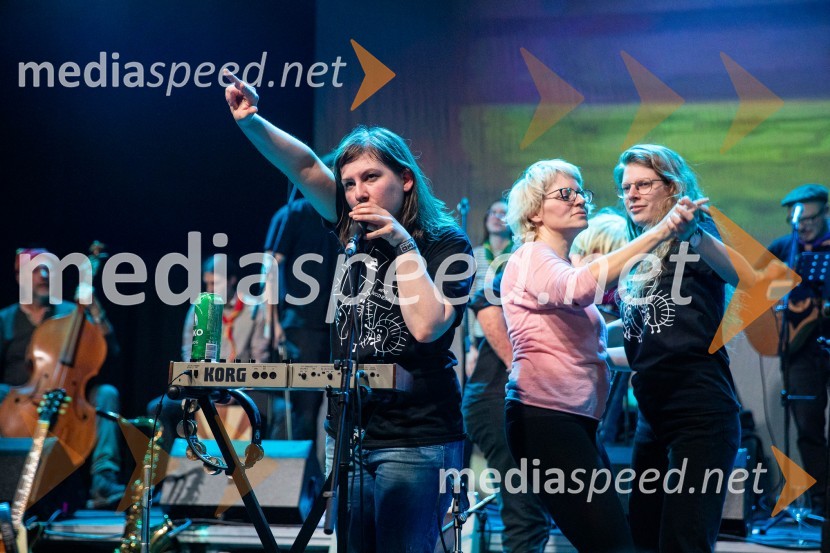  Anuša Podgornik, Zmelkoow;  Eva Brajkovič, Zmelokoow;  ... Zmelkoow, veliki poslovilni koncert