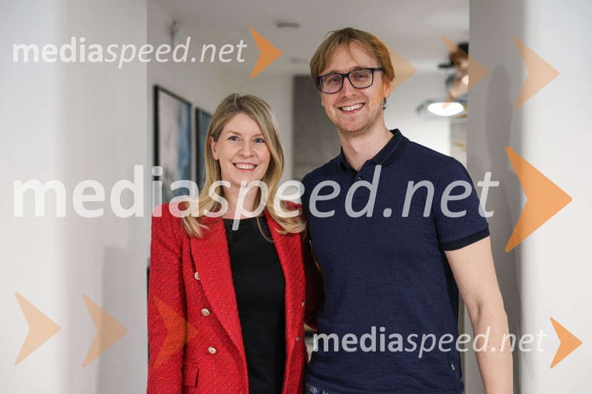  ... ;  David Zupančič, specializant infektologije, pisatelj in spletni vplivnežNajhitreje prodajani pisatelj v Sloveniji je David Zupančič