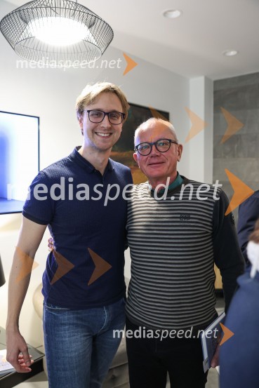  David Zupančič, specializant infektologije, pisatelj in spletni vplivnež;  ... Najhitreje prodajani pisatelj v Sloveniji je David Zupančič