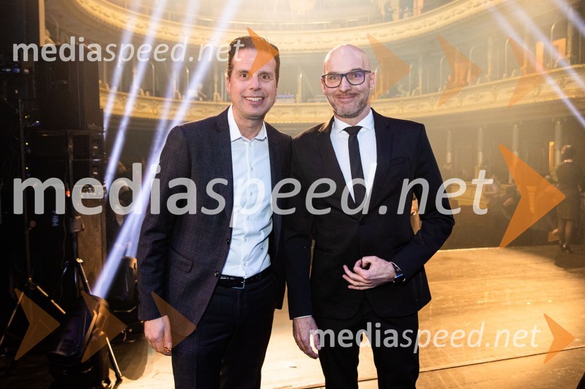  ... ;  Urban  Korenjak, direktor trženja EuroplakatOutstanding 2022, presežki v zunanjem oglaševanju, DRUŽENJE