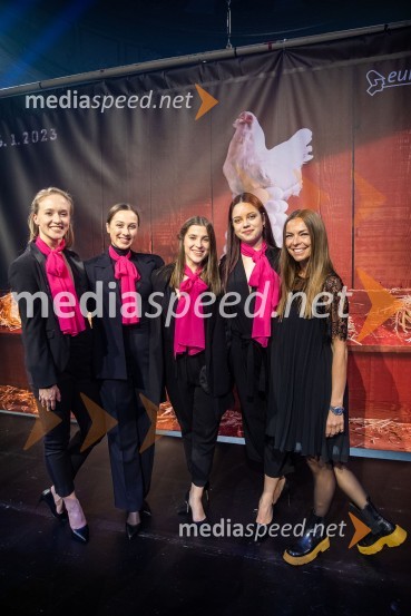  ... ;  ... ;  ... ;  ... ;  Azra Pucko, Hiša plesa, Libero dance centerOutstanding 2022, presežki v zunanjem oglaševanju, DRUŽENJE