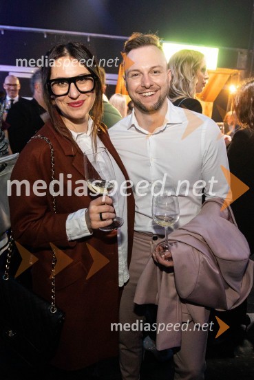  Julija Somrak, Renderspace;  Nejc Kovačič, MGMLOutstanding 2022, presežki v zunanjem oglaševanju, DRUŽENJE