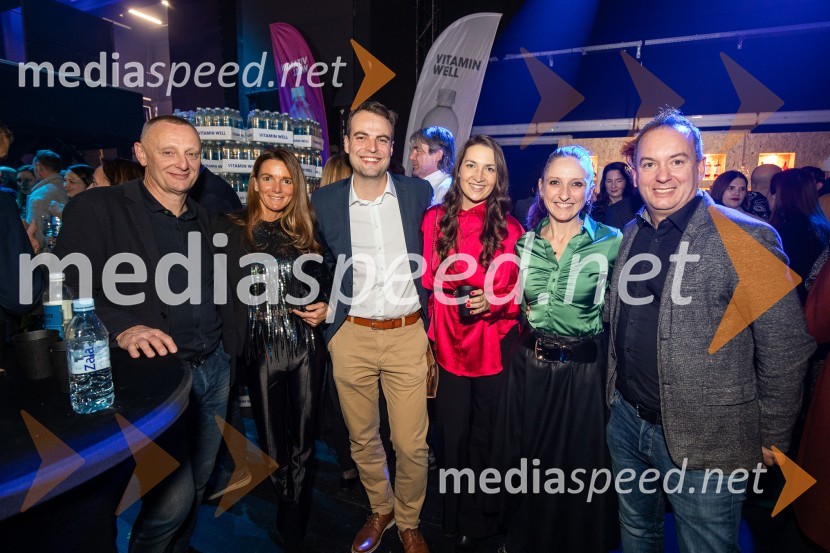 Outstanding 2022, presežki v zunanjem oglaševanju, DRUŽENJE