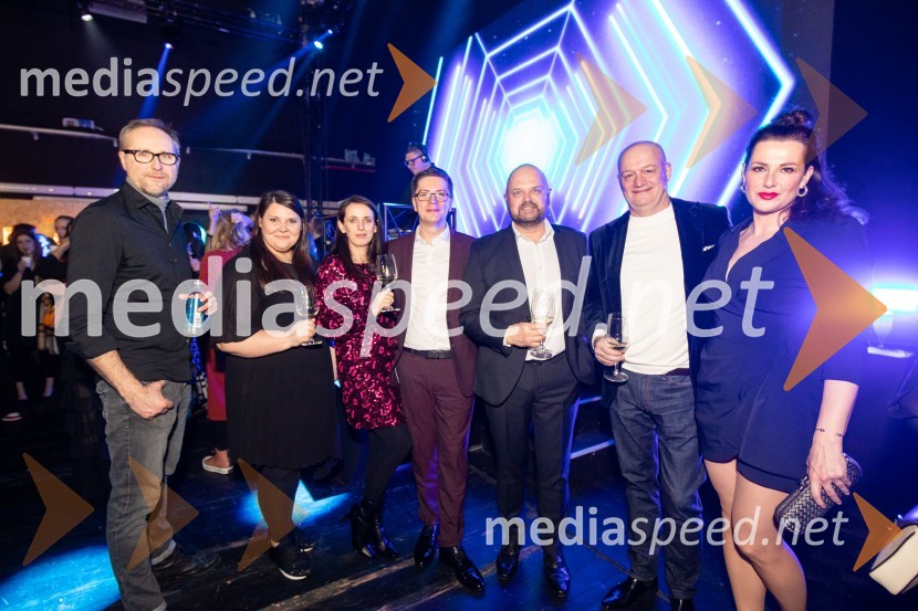 Outstanding 2022, presežki v zunanjem oglaševanju, DRUŽENJE