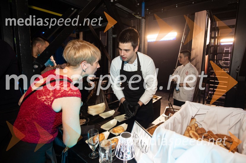 Outstanding 2022, presežki v zunanjem oglaševanju, DRUŽENJE