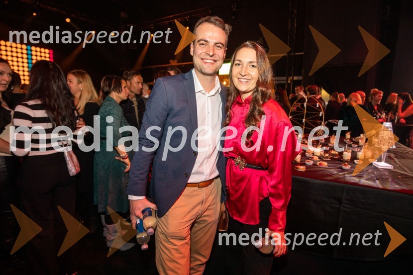 Outstanding 2022, presežki v zunanjem oglaševanju, DRUŽENJE